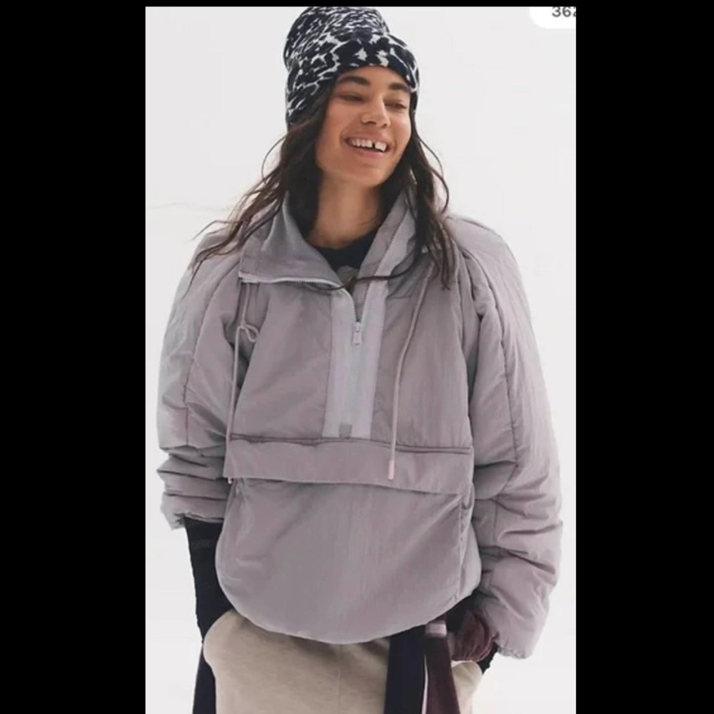 NWT Free People Movement In a Pillow Puffer Packable Pullover MSRP $168